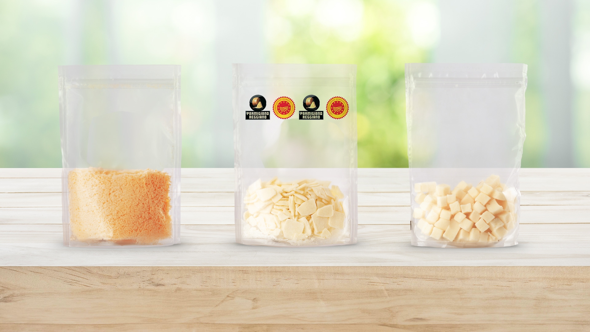 Dettaglio di formato stand up il packaging intelligente per la conservazione del formaggio sulla linea di confezionamento in