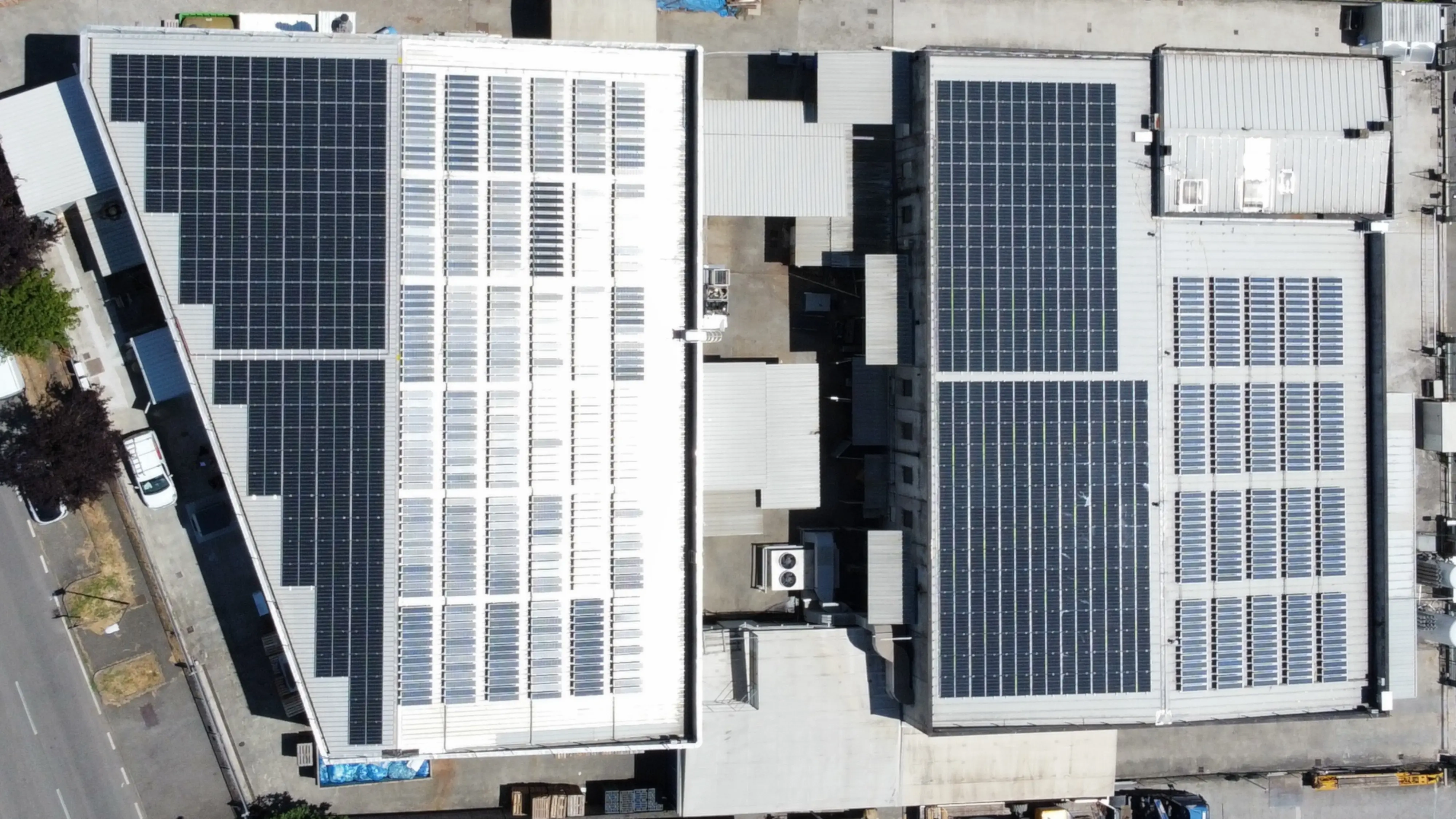 Pannelli fotovoltaici da 140 kW installati sul tetto stabilimento Intergrana